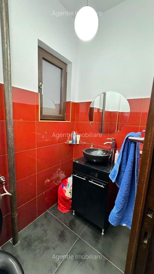 4 camere Magheru, interbelic, circular,2 balcoane, 2 băi geam, terasă, boxă, ASE - 11