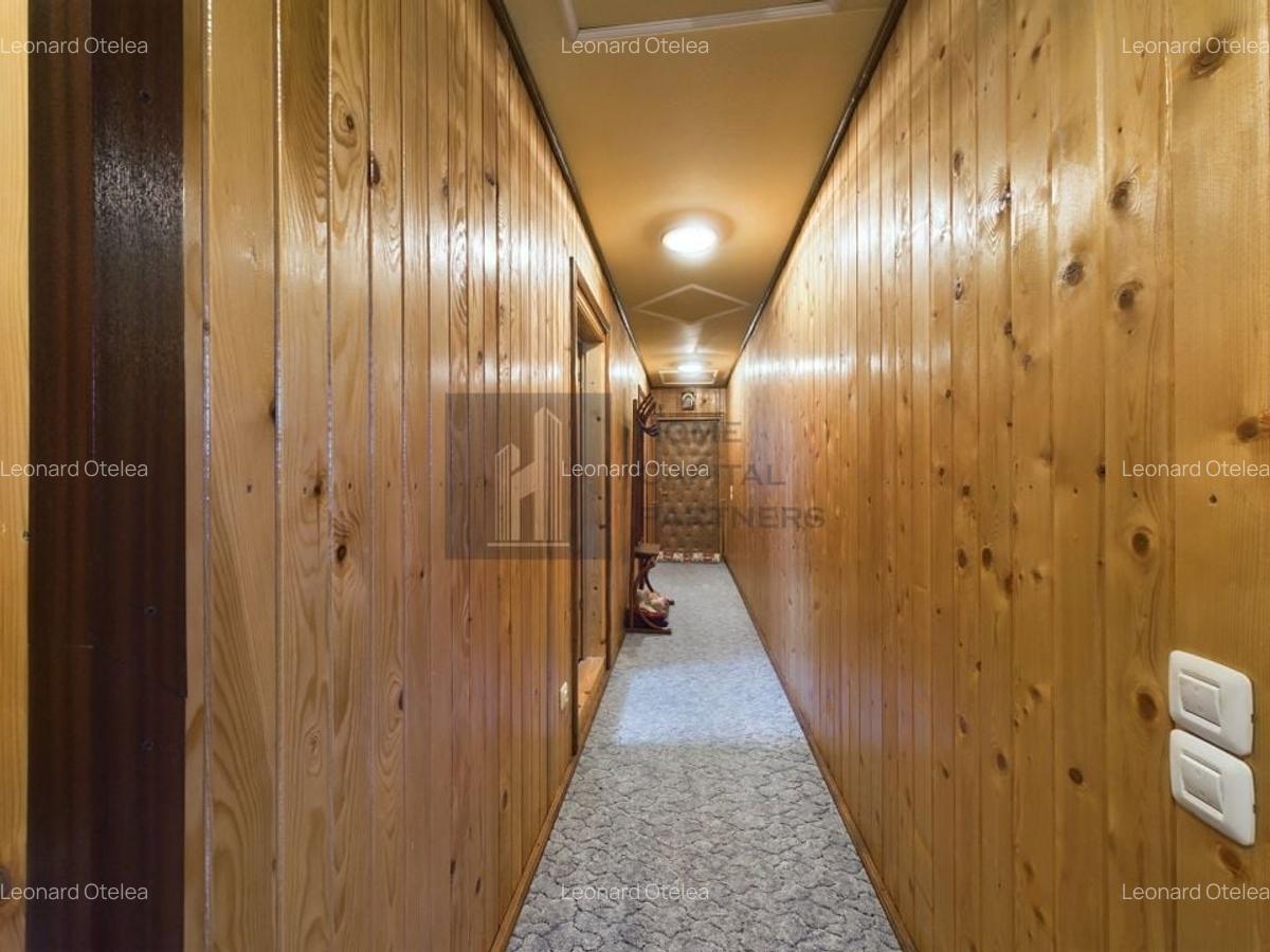 Casă spațioasă, cu aer de vacanță, într-o locație de poveste | SINAIA - 11