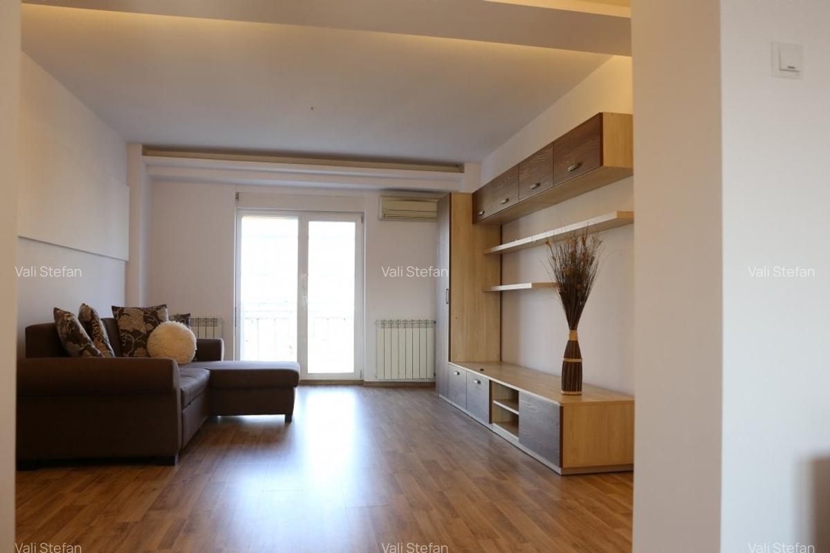 Inchiriere 4 camere Bd. Libertatii - 5