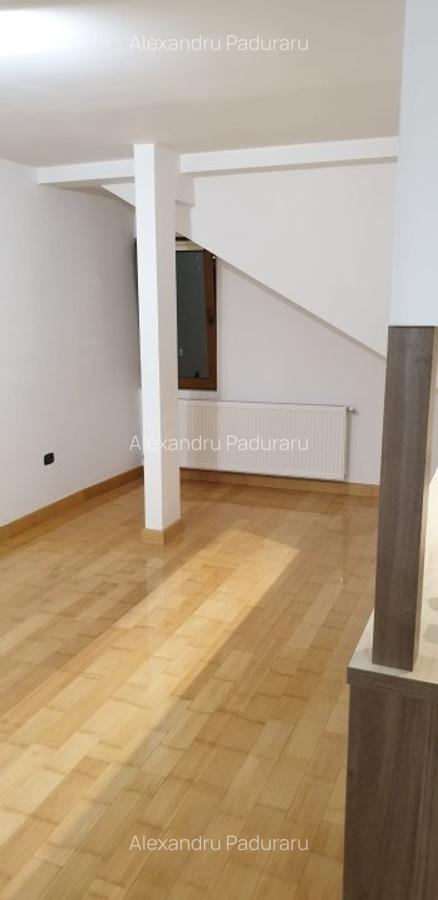 Apartament cu 2 camere , Mutare Imediata, In zona Pacurari-Pizza Smille!! - 4