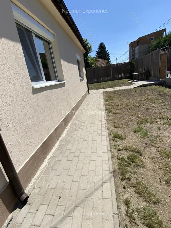 Zona Lipovei, Casa parter, 4 camere, 2 bai, 2 bucatarii, chirie 1000 euro pe luna - 2