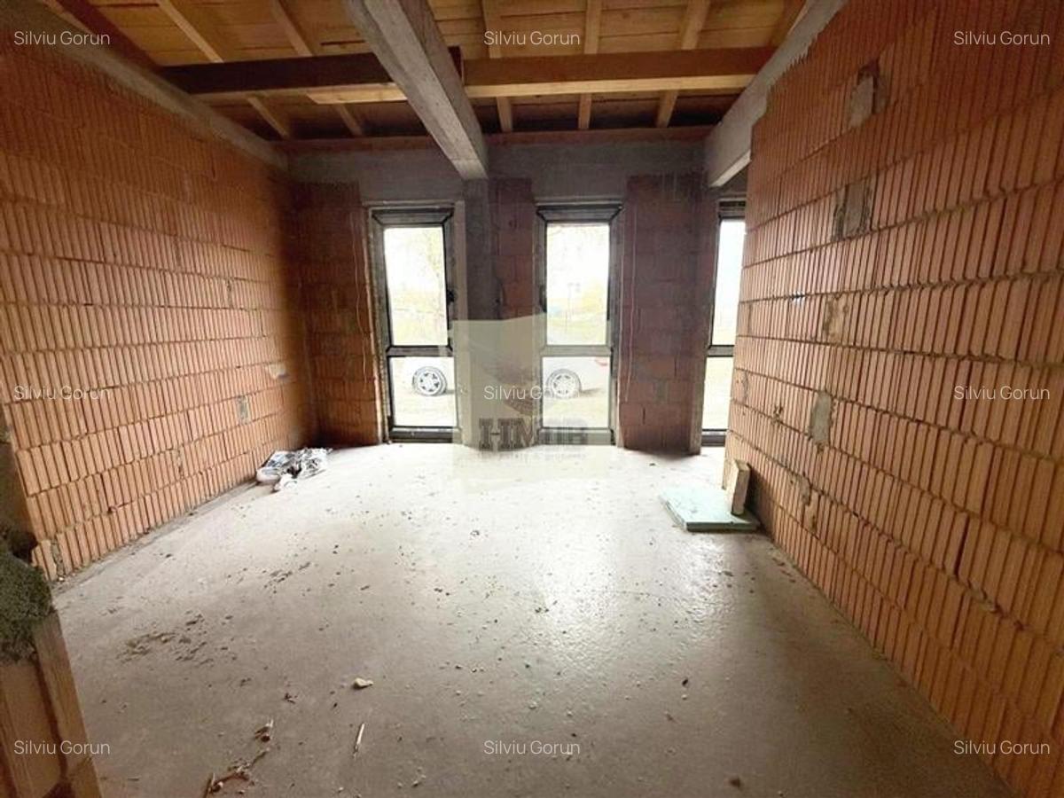 Casa individuala cu 4 camere 3 bai si 390 mp teren in Sura Mica - 16