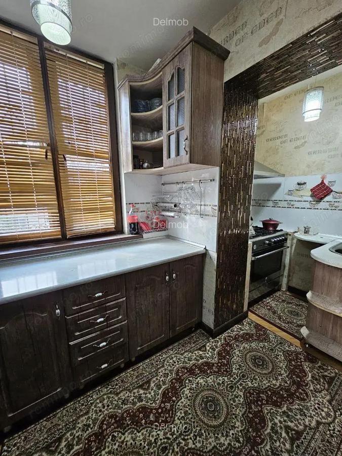 Apartament cu 3 camere in zona Astra - 4