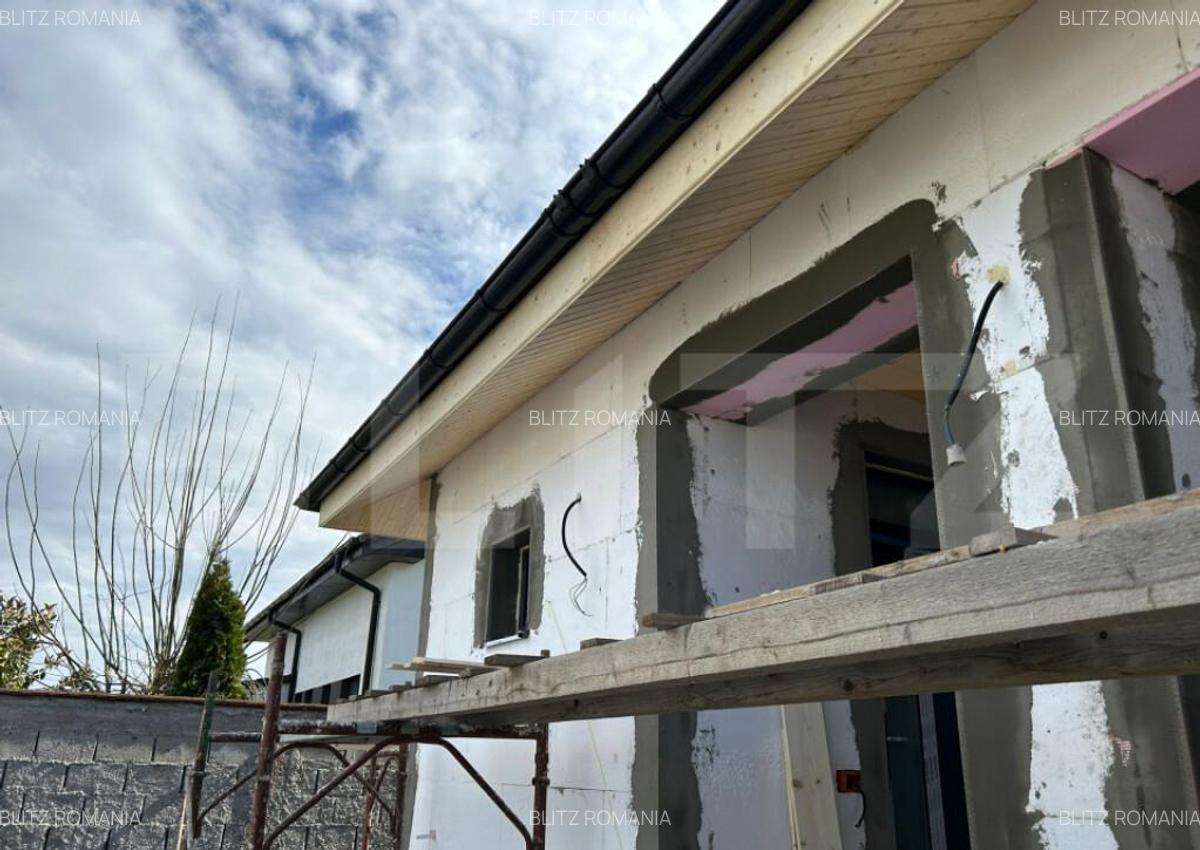 Casa cu 3 dormitoare, 2 bai, toate utilitatile, zona Selgros - 15