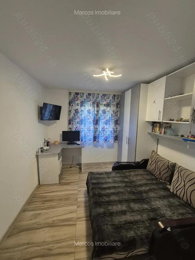 Vand apartament 3 camere et 2 Micro 2 - 4
