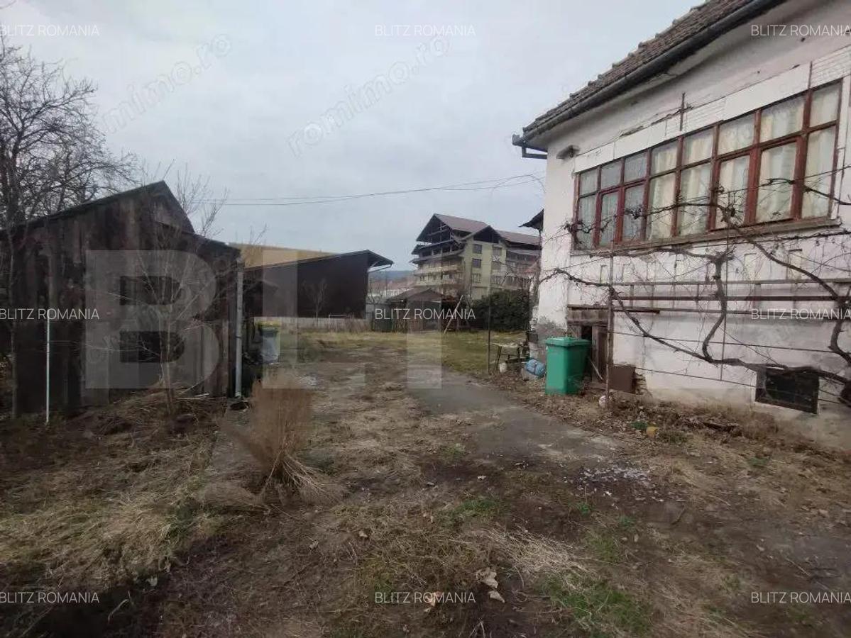 Casa 60 mp,2 camere,curte comuna,teren 350mp,Renovabila,comuna Livezile - 2