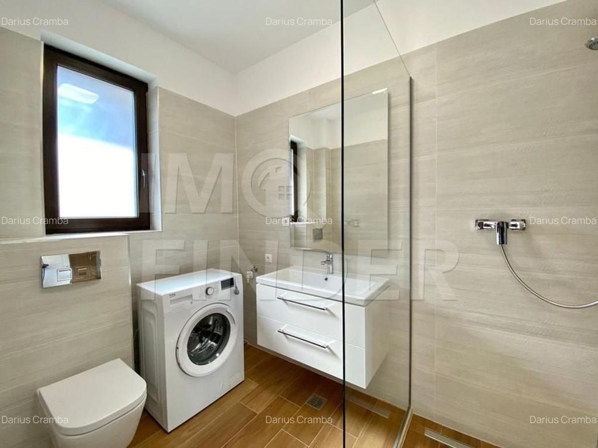 Inchiriere apartament 3 camere situat in vila privata, zona UMF - 13