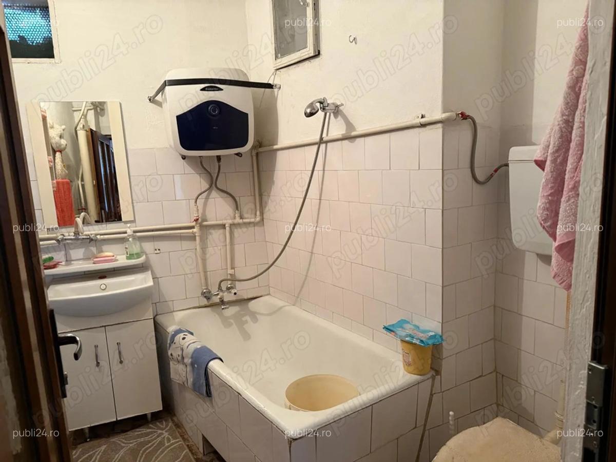 Vand casa cu gradina in zona Lunei Printul Turcesc - 7