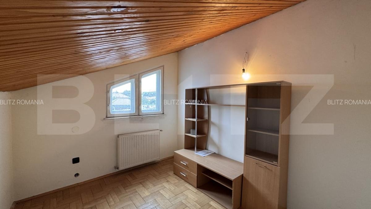 Casa P + E + M cu garaj si casa P, 247 mp utili, 292 mp teren, Centru - 5