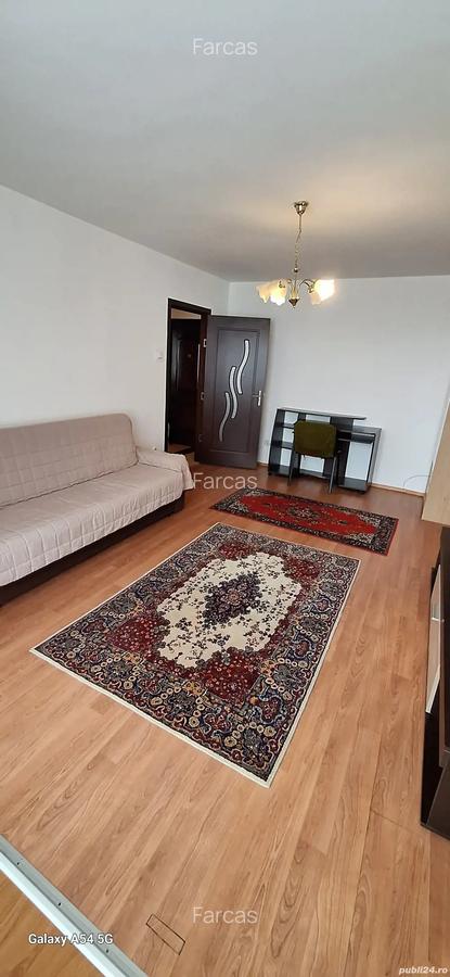 Inchiriez apartament 2 camere - 10