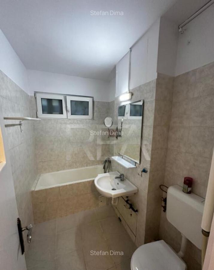 Apartament 3 Camere , Etajul 2 , Zona Alexandru Obregia - 7