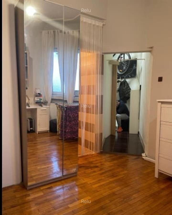 Piata Victoriei,et.2/7,Amenajata,Libera - 4