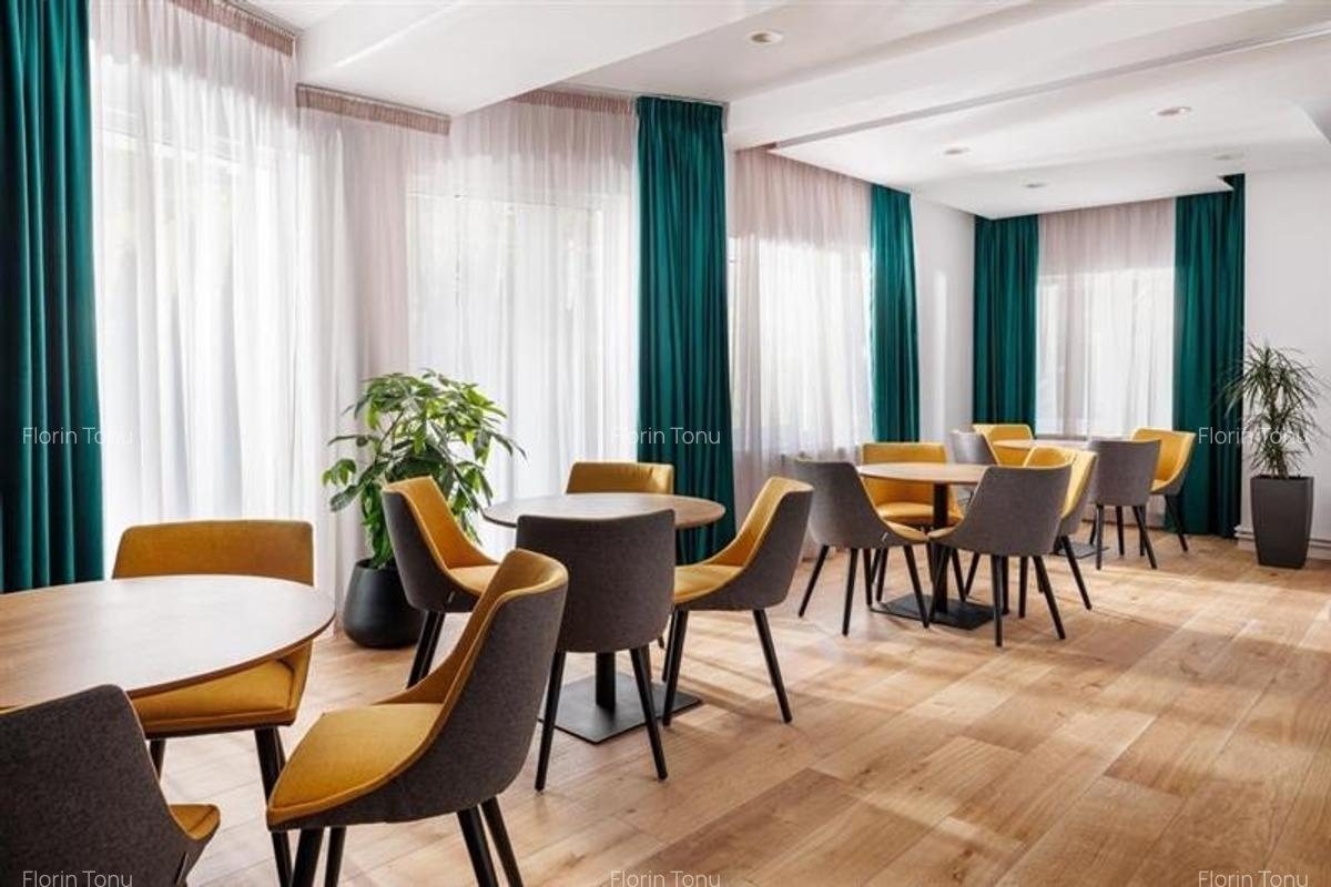Spațiu comercial, 290 mp în Exterior Est - 2