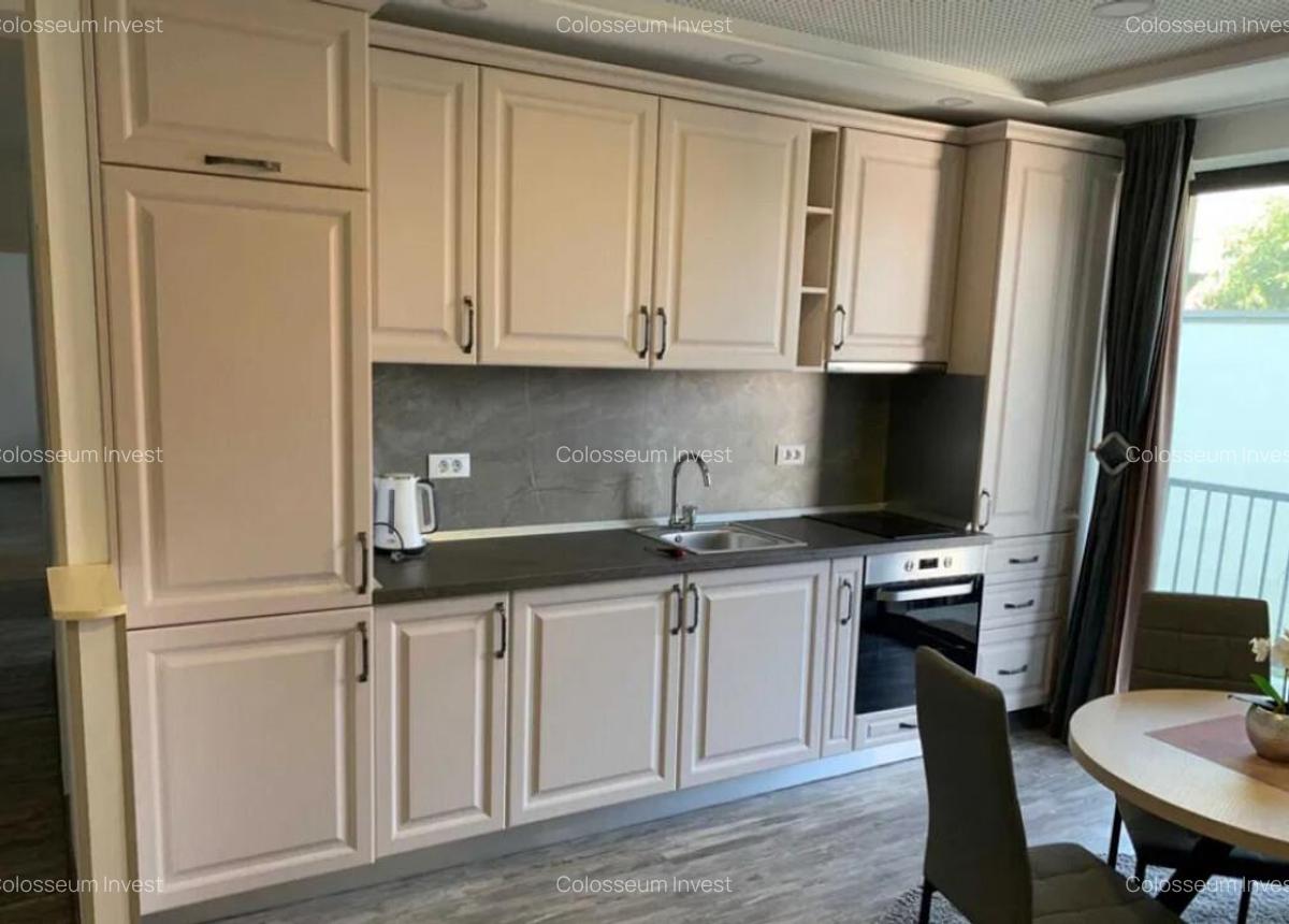 Apartament 3 camere, decomandat - zona Brasovul Vechi - 3