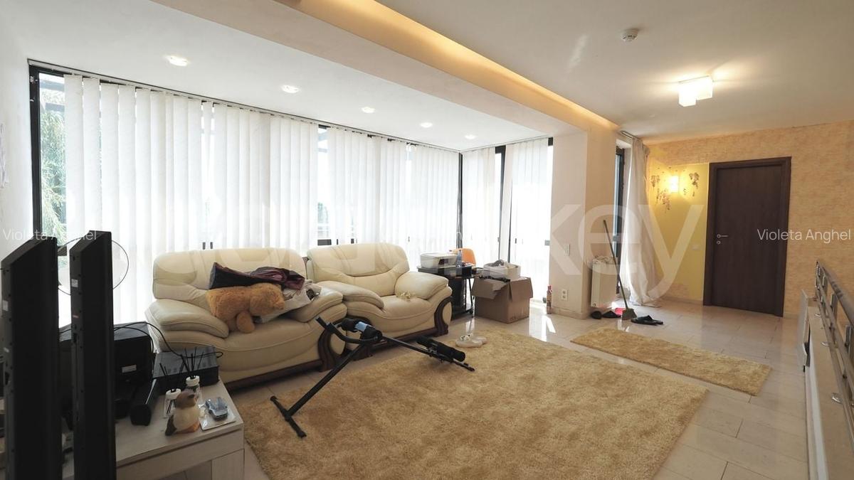 Vila cu 7 camere inconjurata de verdeata | piscina | 1178mp teren - 21