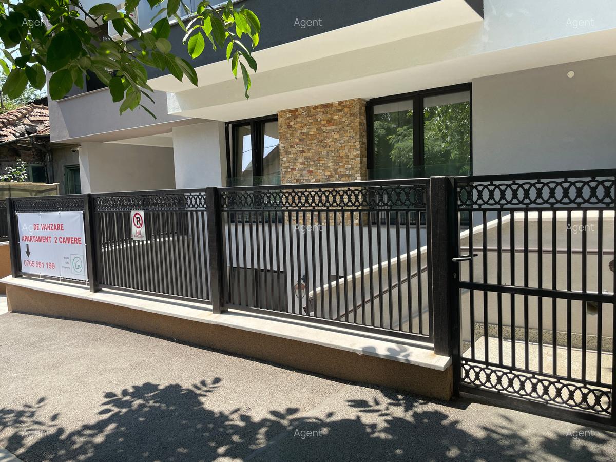 Apartament cu 2 camere semidecomandat în Bucureștii Noi - 1