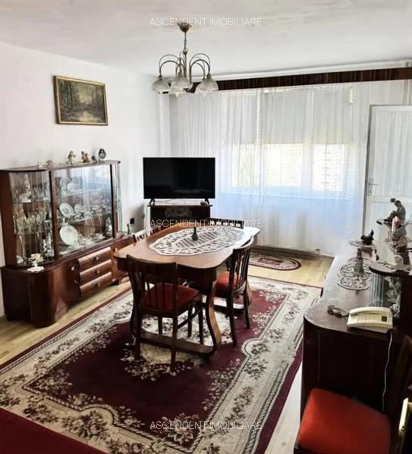 Apartament cu 2 camere, Noua, Brasov - 1