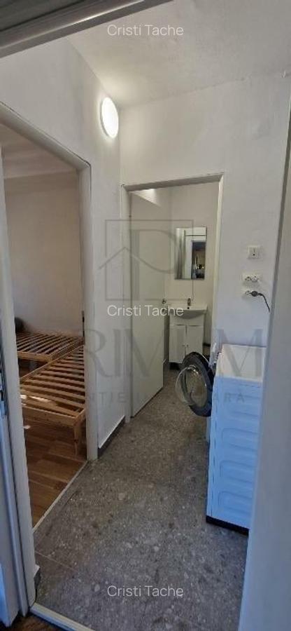 ARADULUI - ETAJ 1 - CENTRALA PROPRIE - 3 CAMERE - 2 BAI - RENOVAT - 10