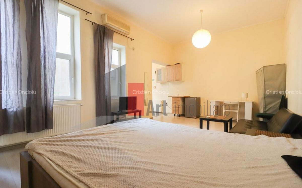Garsoniera PRIVASI , Calea Victoriei-Hotel Novotel - 6