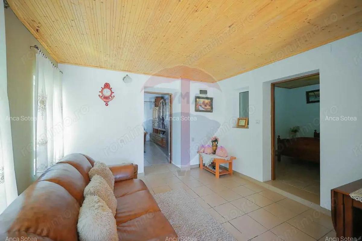 Casa ?i teren de 1397 mp de vanzare in Ineu, la 18 km de Oradea - 15