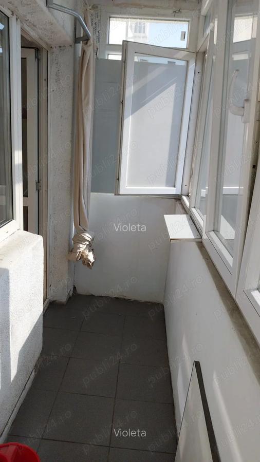 Inchiriez Garsoniera zona Piata Victoriei 300 EUR - 2