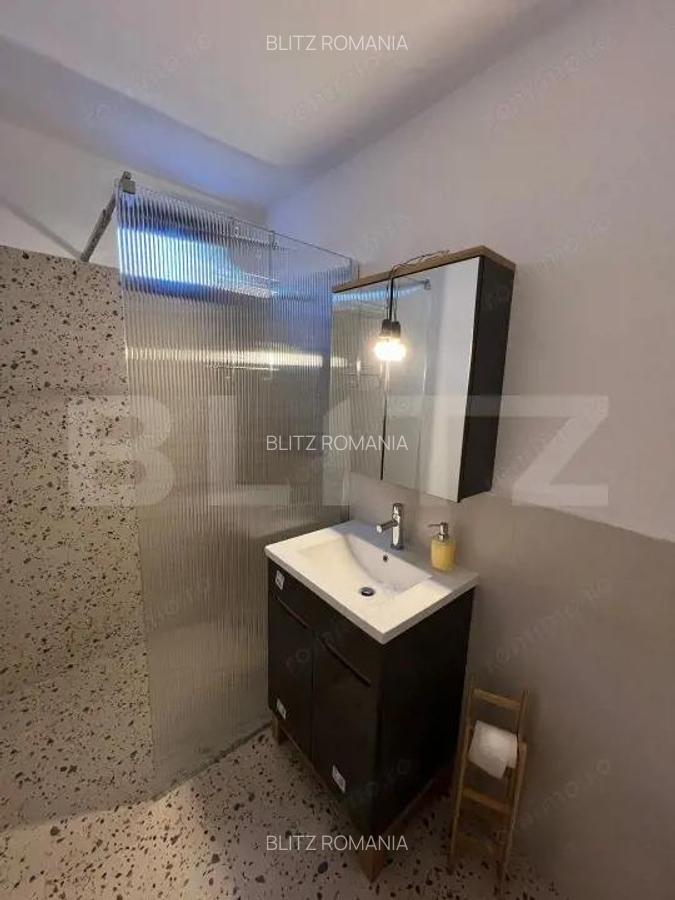Casa nemobilata de inchiriat, 2 camere, zona centrala - 5
