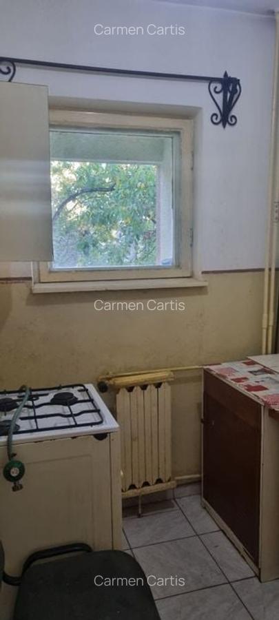Garsonieră D, decomandată, 27 mp, et1,  Piața Decebal- 61.900E - 2
