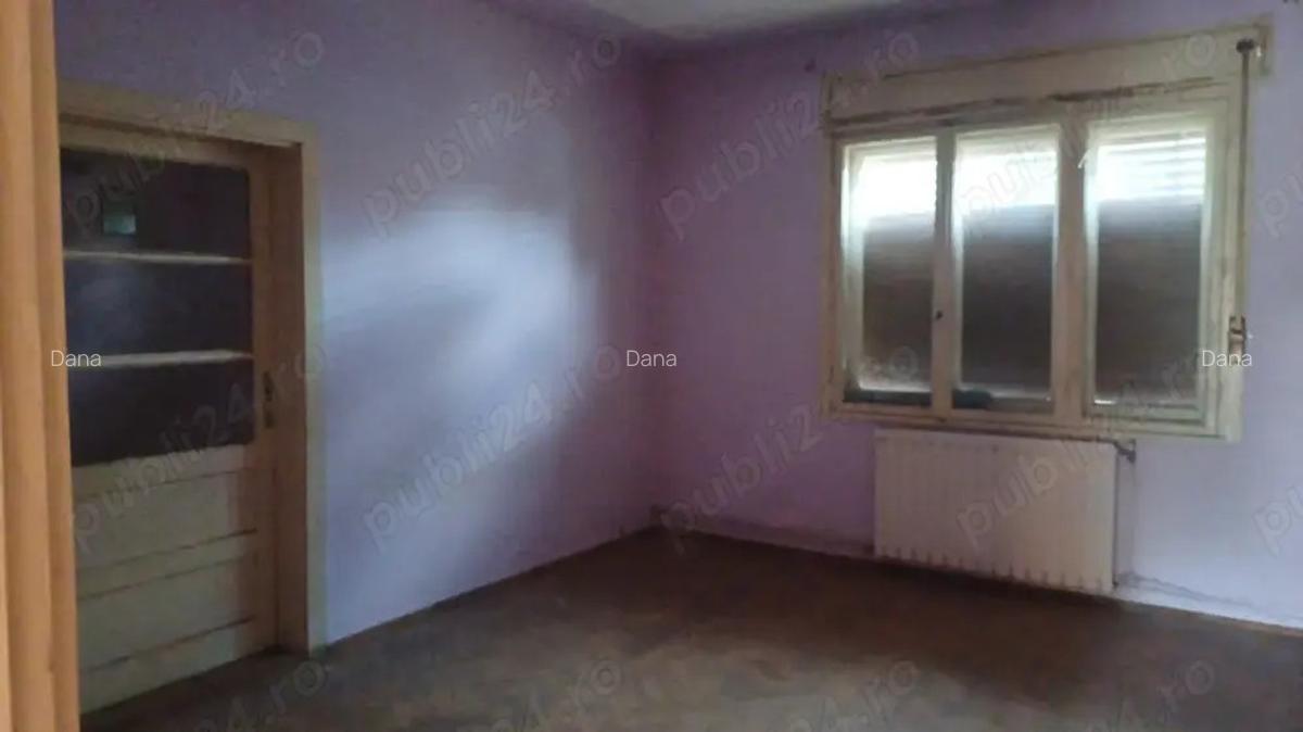 Casa individuala pe parter - 124 mp, 4 camere, anexe si garaj, teren 614 mp, -Str.Dr.I.Muresan - 10