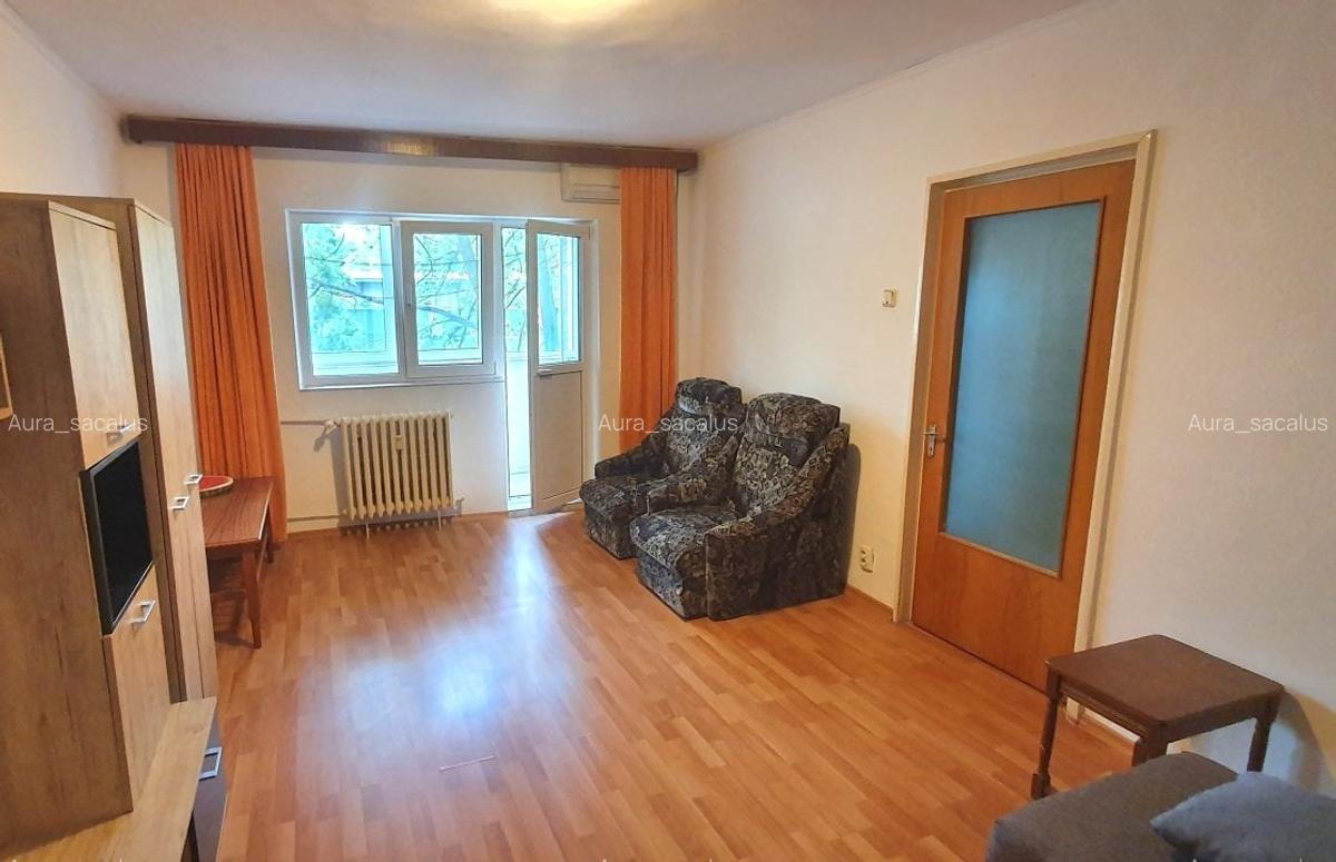 Apartament decomandat, etaj 1, vedere spate, mobilat - 8