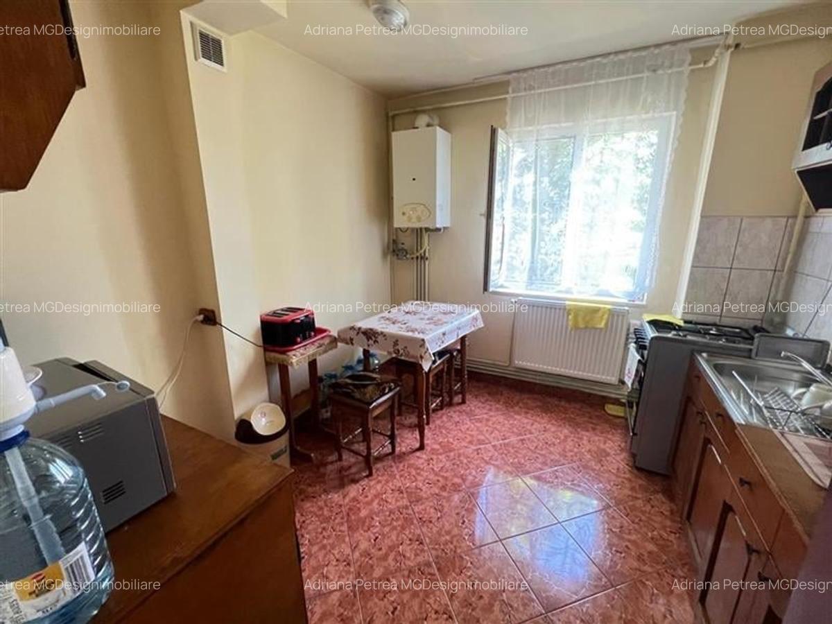 Apartament cu 2 camere semidecomandat în Circumvalațiunii - 19