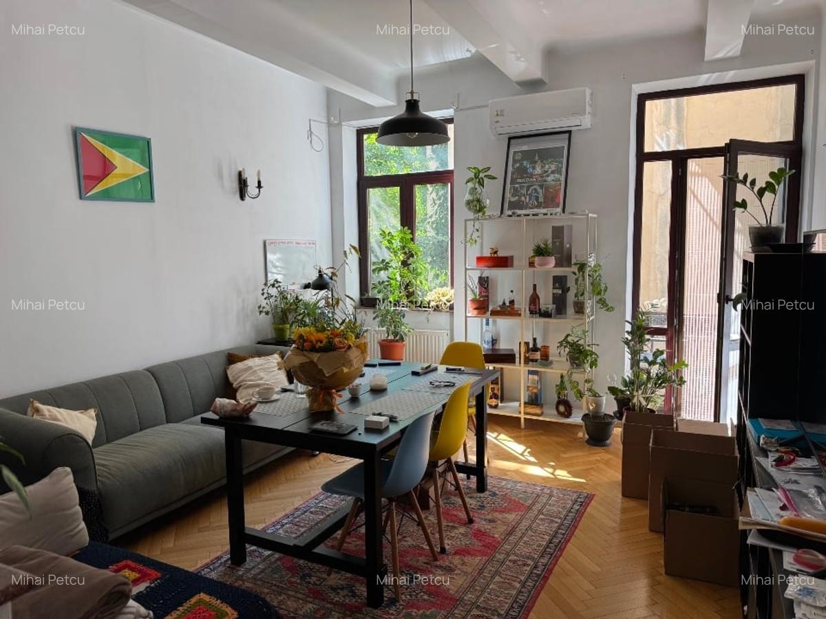 Apt 3 camere, 94 mp, etaj 1 –  tavan înalt, curte proprie, la 5 minute de metrou - 6