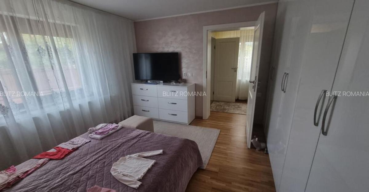 Casa, 200 mp, teren 1800 mp, Oras Bals - 28