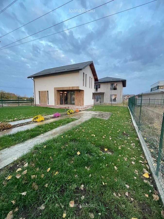 Vila individuala - 4 camere -2 bai - Teren 436mp - 1