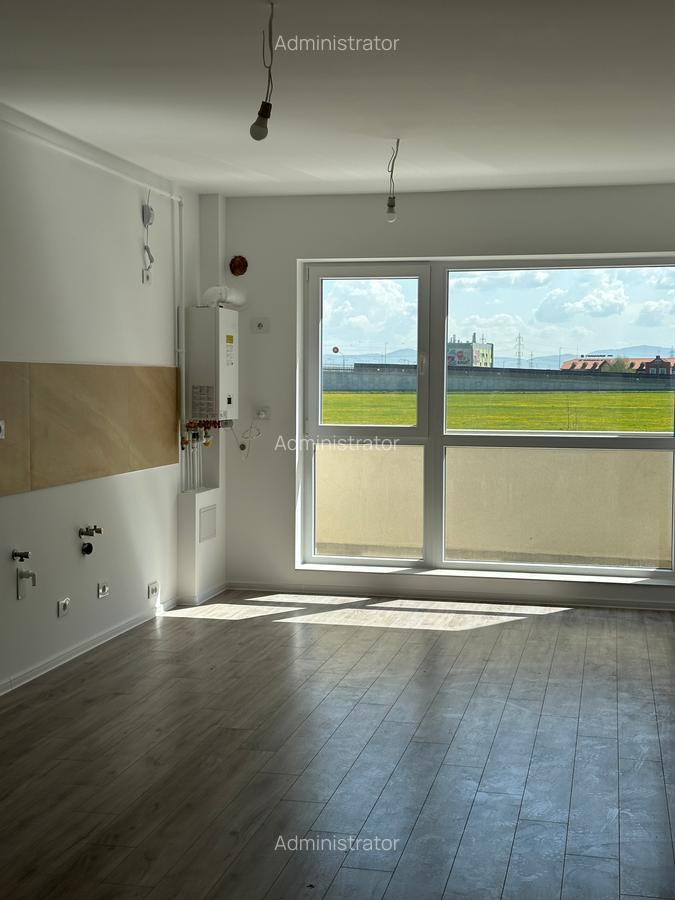 Studio, 43 mp + min. 6 mp balcon, TVA inclus 21%, 2027 - 3
