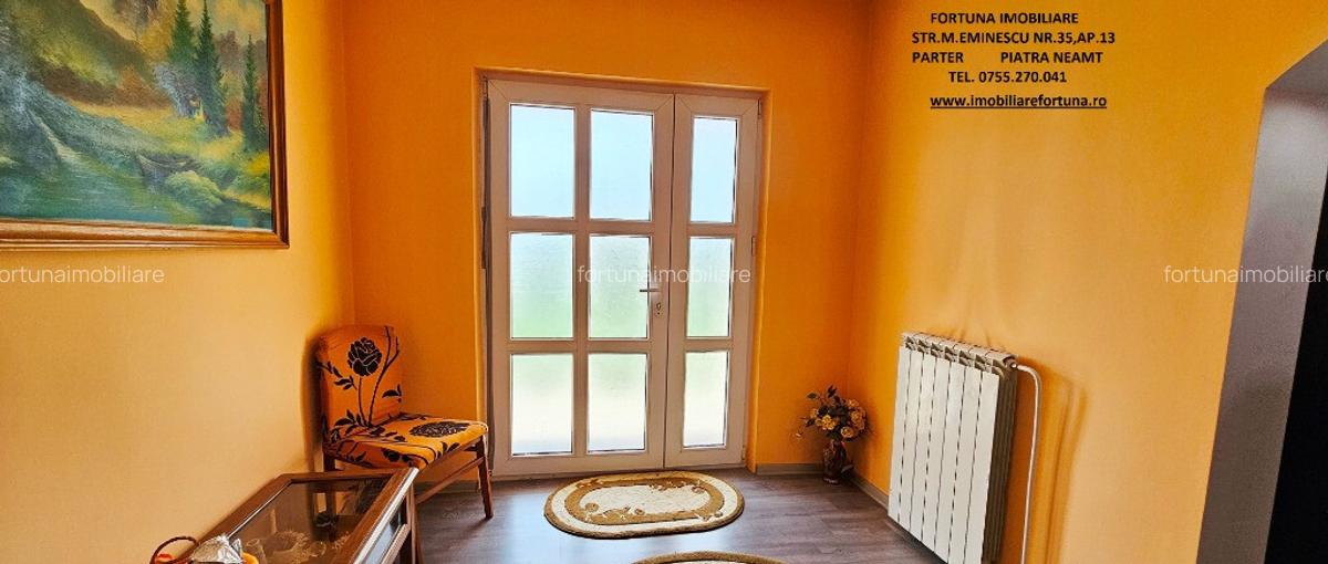 Proprietate Slobozia-Roznov, casa mansardata, teren si livada - 6