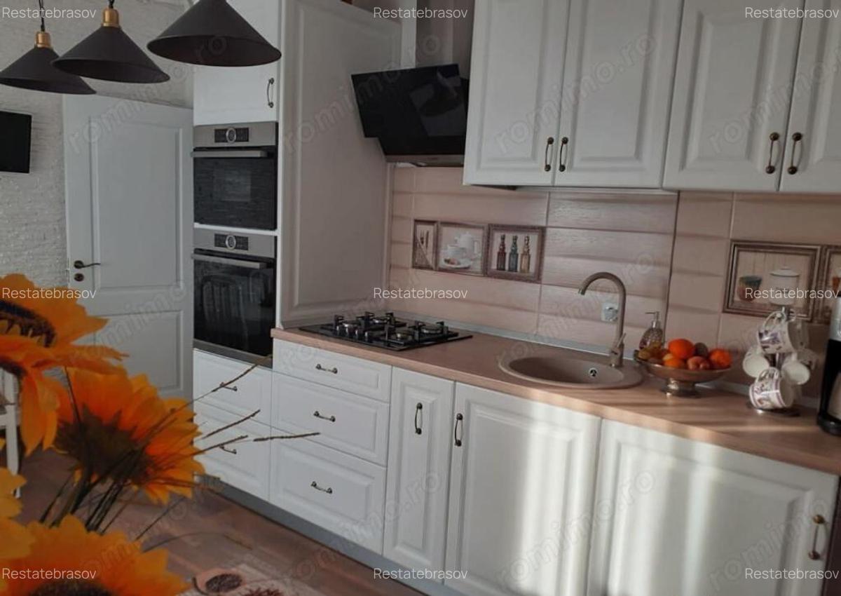 Apartament cu 3 camere de vanzare zona Grivitei - 1