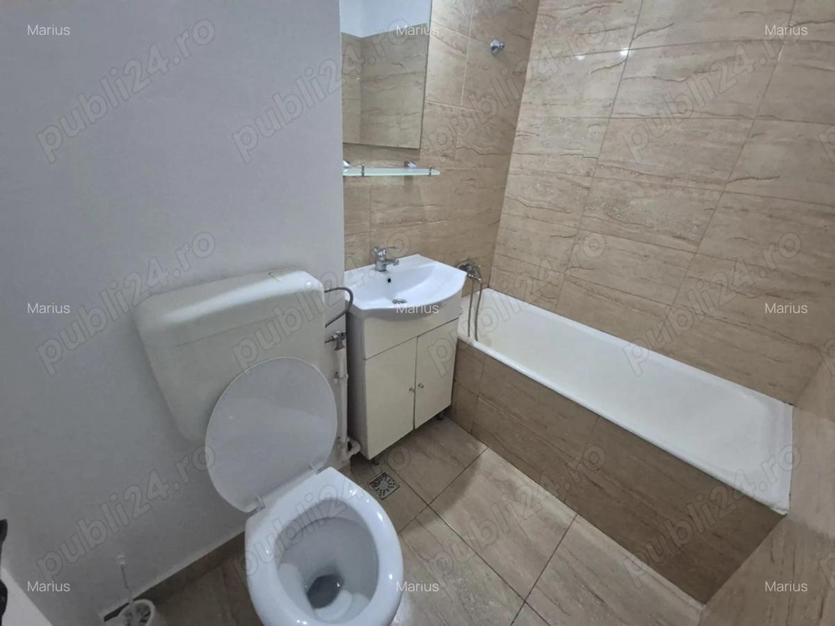 Garsoniera Dristor, langa iesirea de la metrou Dristor 2 - 5
