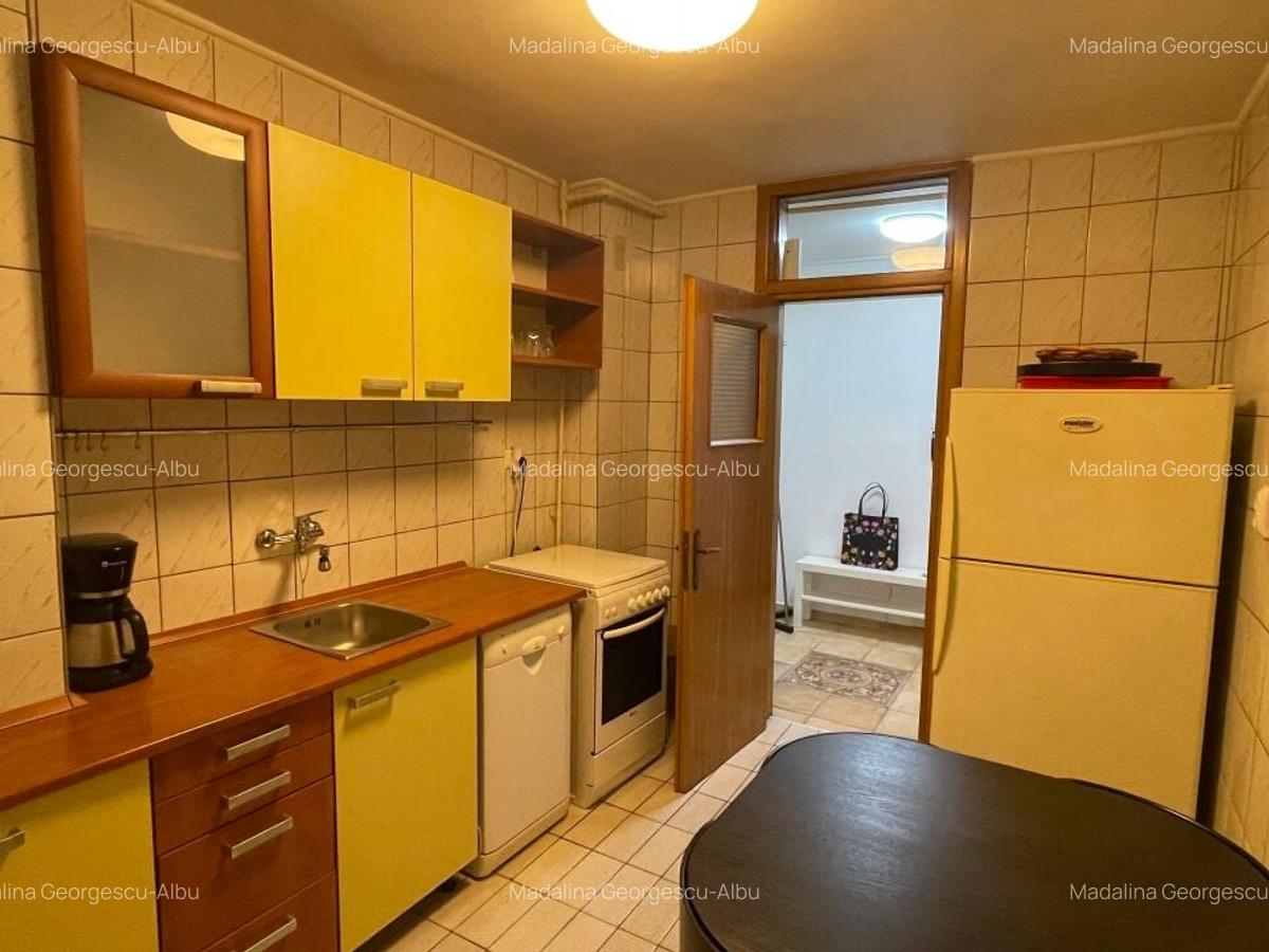 Garsonieră decomandată în Unirii - 14