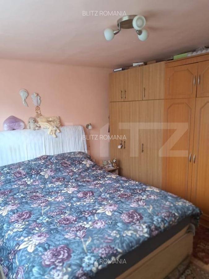 Casa individuala de vanzare in Scheii Brasovului (zona Piata Unirii/Centru) - 3