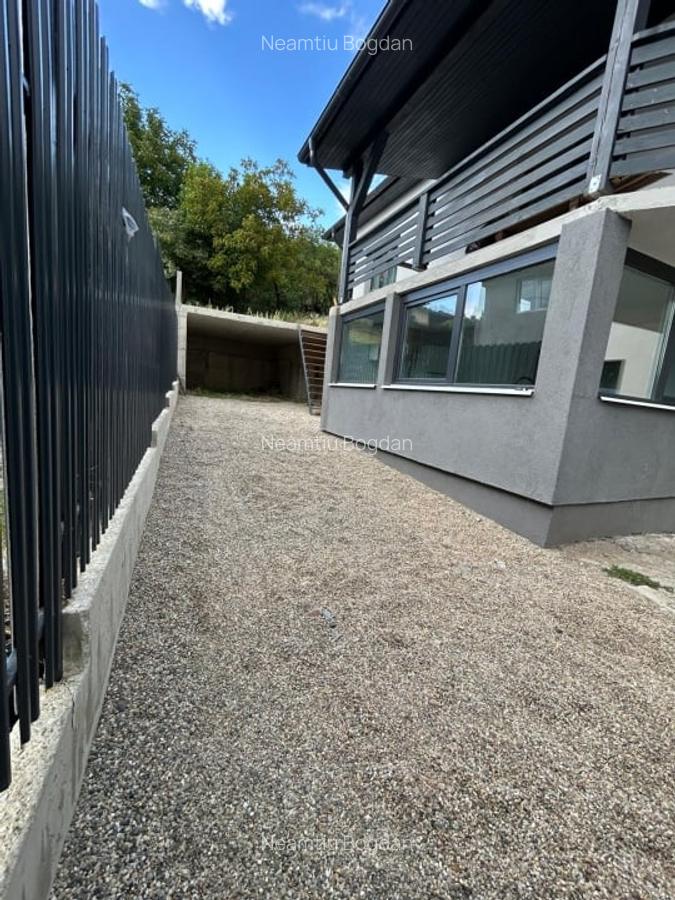 Casa individuala de 4 camere, 150mp, renovata, terasa, curte, garaj, zona Baciu - 14