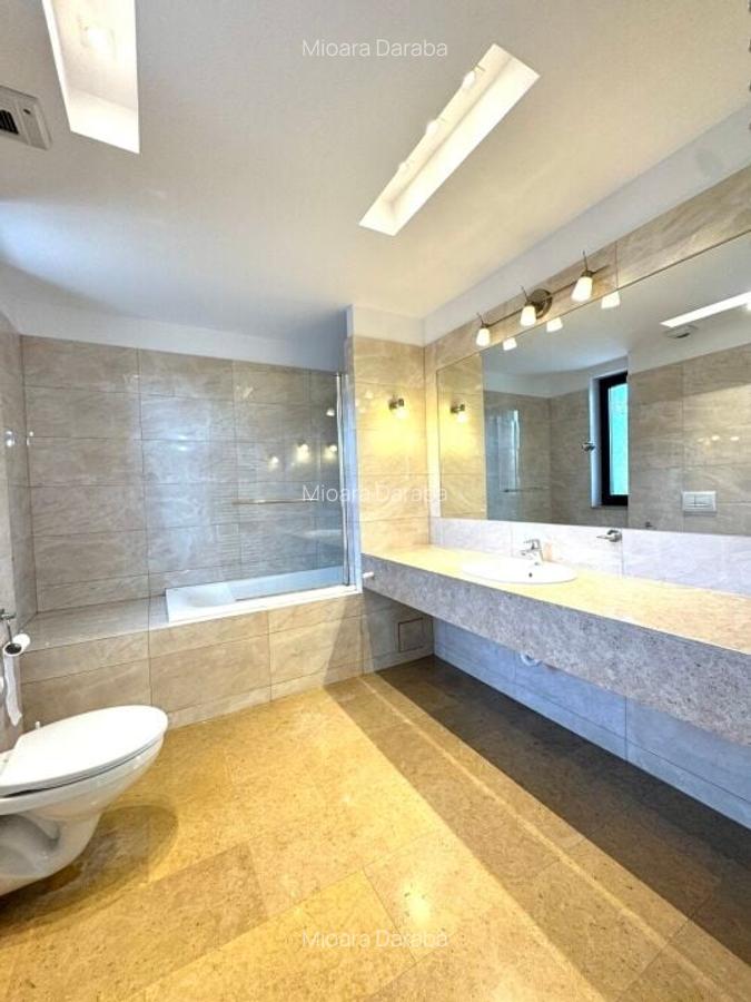 Villa with swimming pool, Oxford Gardens residential complex, Pipera area - 21