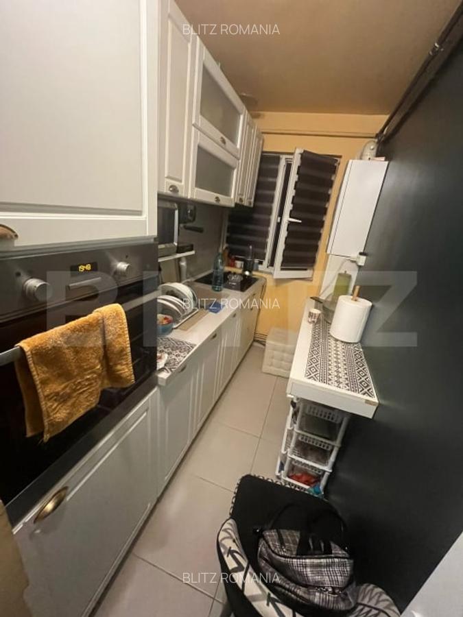 Apartament de vanzare, cu 3 camere, 50,67 mp, zona M11 - 11