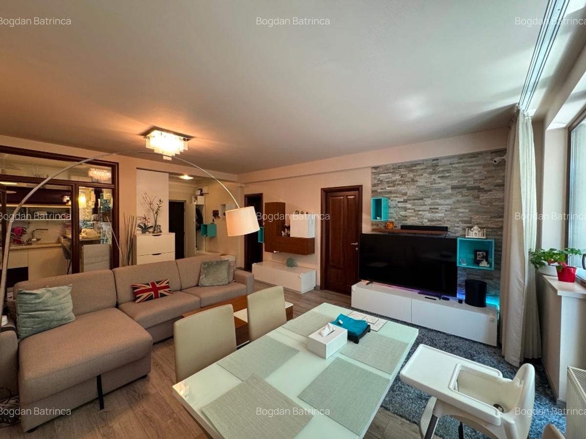 Apartament 3 camere complet utilat/mobilat Decebal/Alba Iulia + 2 locuri parcare - 2