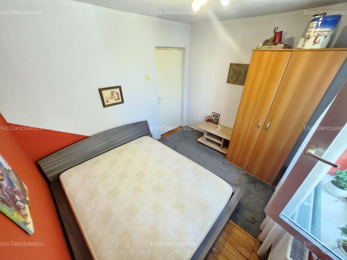 3 Cam - Spitalul Judetean-Mobilat--Utilat-Centrala -53Mp-95000 Euro-Negociabil - 7