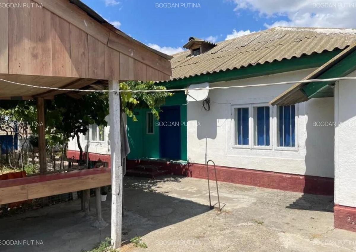 Casa cu teren 4000mp - 1
