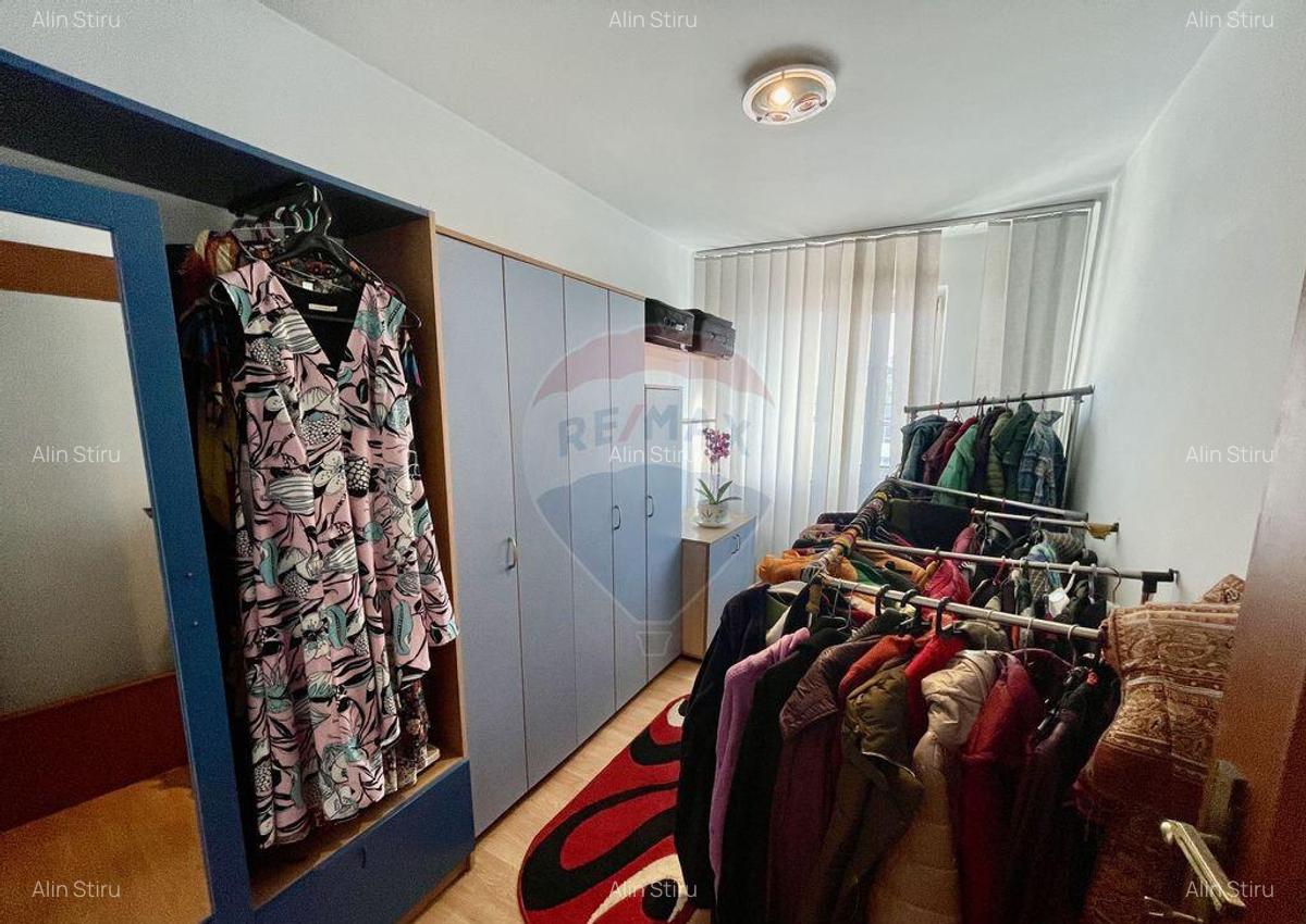 Apartament cu 3 camere de vanzare in zona Sud - 12