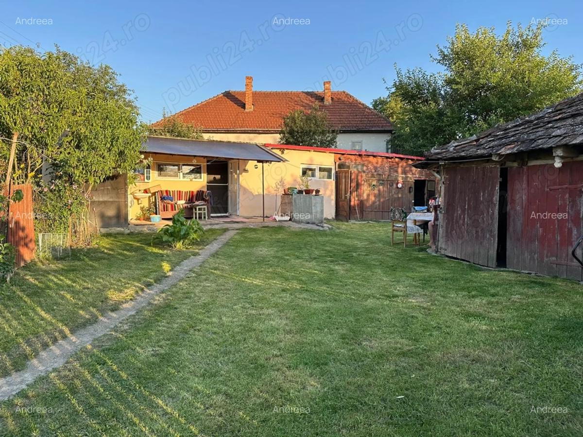 Casa de Vanzare Locuibila - 2