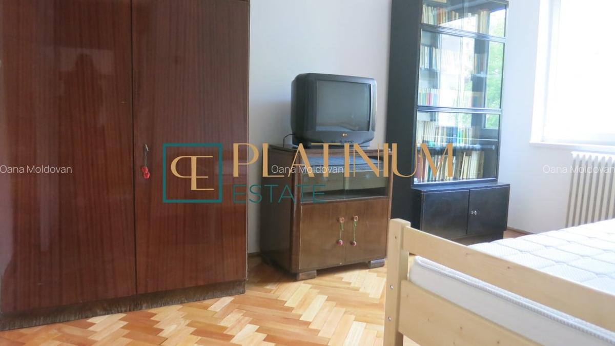 P4563 Apartament cu 3 camere, zona Centrala/Piata 700 - 7