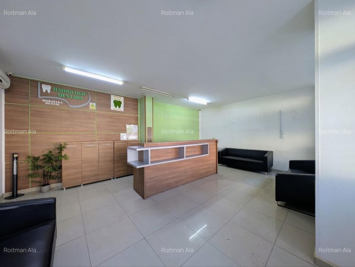 Spatiu Comercial Ultracentral  - 150 mp, Bd. Republicii - 6 Spatiu Comercial Ultracentral  - 150 mp, Bd. Republicii - 6