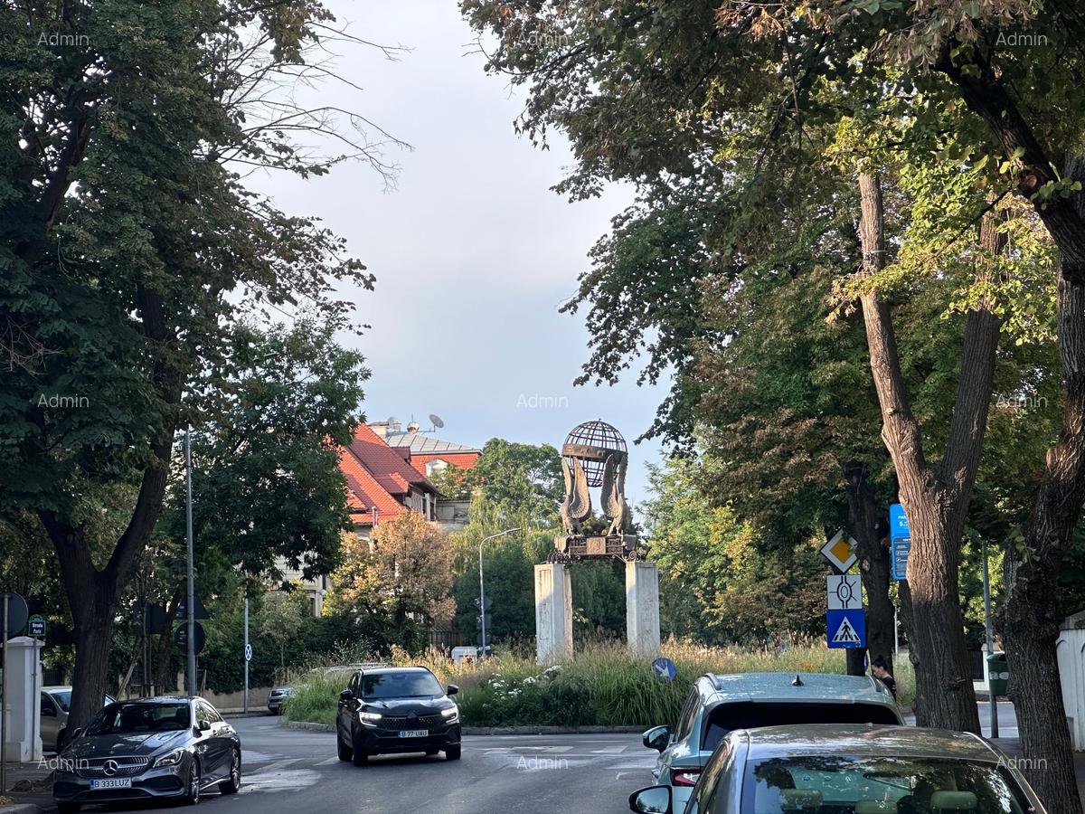 Vila renovată 2025 cu finisaje premium - 1